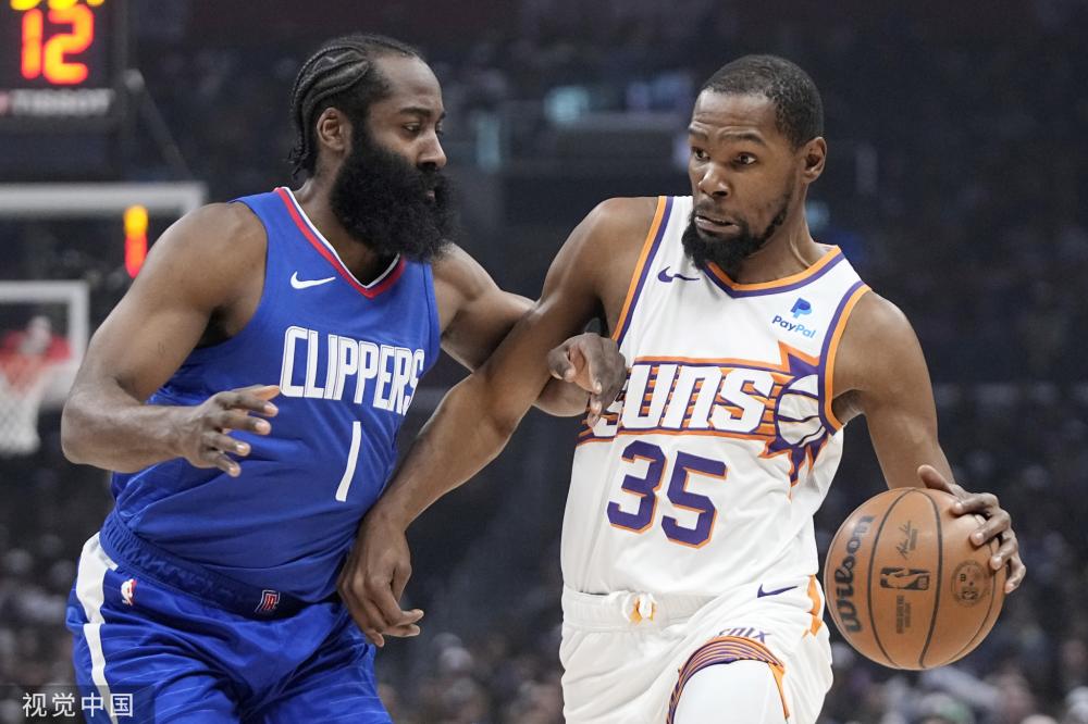 但詹姆斯在 但詹姆斯在